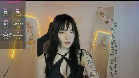 Snapshot of aliceeinwonderlanddd chatting on 05/10/26, 02:06 Alice online show from 05/10/26, 02:06