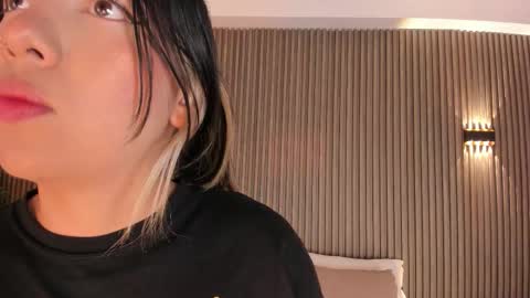 Snapshot of alicehanz_ chatting on 02/20/26, 04:09 Alice online show from 02/20/26, 04:09