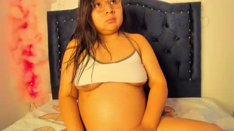 alicehott_05 online show from 01/24/25, 03:54