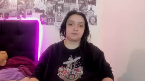 Snapshot of aliceinboobieland chatting on 06/24/26, 04:55 Aliceinboobieland online show from 06/24/26, 04:55