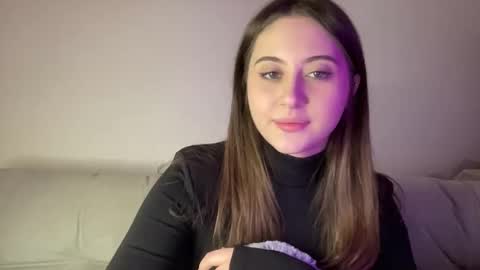 Snapshot of aliceinlustland chatting on 02/14/26, 09:44 aliceinlustland online show from 02/14/26, 09:44