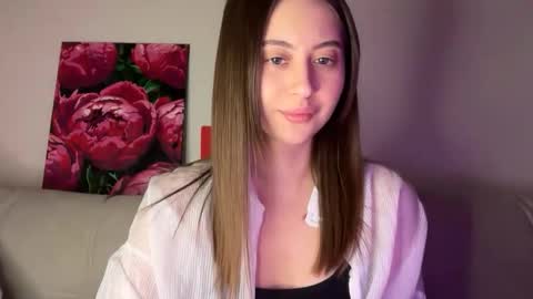 Snapshot of aliceinlustland chatting on 04/05/26, 07:11 aliceinlustland online show from 04/05/26, 07:11