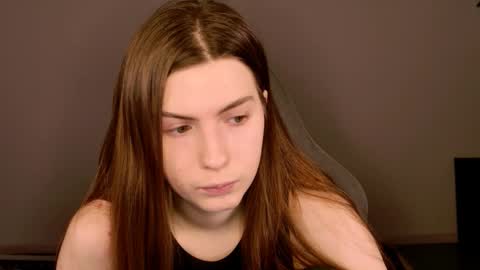 Alice online show from 12/04/25, 05:17