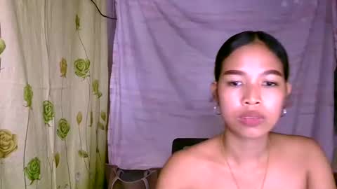 Snapshot of aliceinthewonderland21 chatting on 12/20/25, 12:45 aliceinthewonderland21 online show from 12/20/25, 12:45