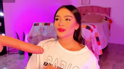  ALICEKIING online show from 10/18/25, 01:52