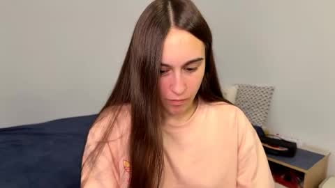 alicekollt online show from 05/24/26, 05:07