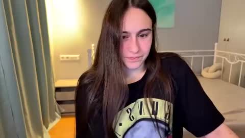 alicekollt online show from 06/18/26, 08:46