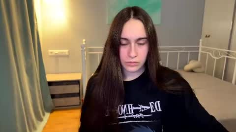 alicekollt online show from 07/05/26, 08:05