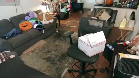 Alice Liddell online show from 10/27/25, 06:45