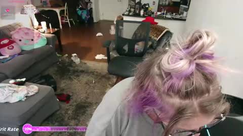 Snapshot of aliceliddell710 chatting on 03/05/26, 05:31 Alice Liddell online show from 03/05/26, 05:31