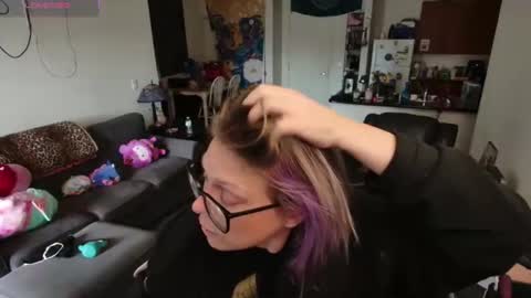 Snapshot of aliceliddell710 chatting on 03/23/26, 10:03 Alice Liddell online show from 03/23/26, 10:03