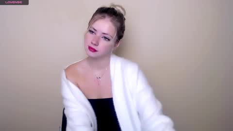 Alice online show from 09/18/25, 07:43