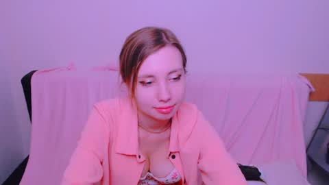 Snapshot of alicemias_ chatting on 06/05/26, 11:05 Alice online show from 06/05/26, 11:05