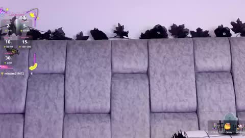 alicenoir_ online show from 11/13/25, 11:03