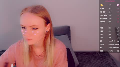 Snapshot of alicenya chatting on 04/09/26, 04:56 Alice online show from 04/09/26, 04:56