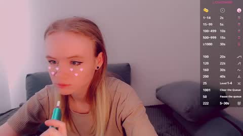 Snapshot of alicenya chatting on 04/21/26, 07:03 Alice online show from 04/21/26, 07:03