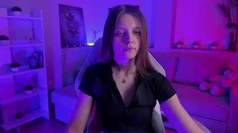 Alice online show from 10/23/25, 02:22