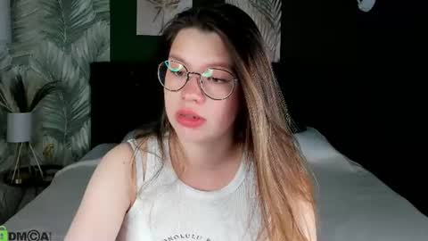 Snapshot of aliceruby1 chatting on 07/24/26, 11:08 Alice online show from 07/24/26, 11:08