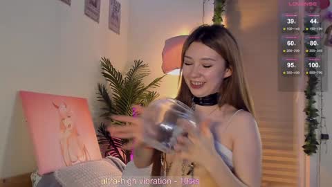 Snapshot of alicesis chatting on 12/26/24, 08:42 Alice online show from 12/26/24, 08:42