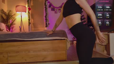 Snapshot of alicesis chatting on 01/12/25, 05:22 Alice online show from 01/12/25, 05:22