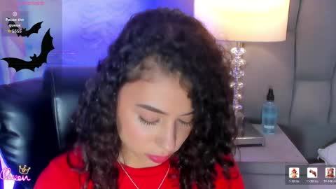 Snapshot of alicestevens_ chatting on 04/23/26, 02:19 Alicestevens online show from 04/23/26, 02:19
