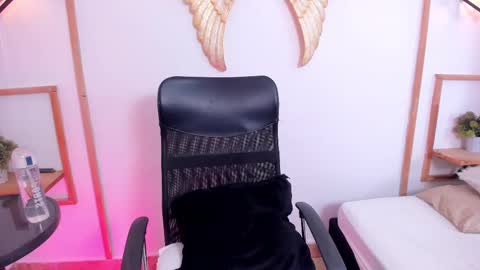 Alice online show from 09/10/25, 04:12