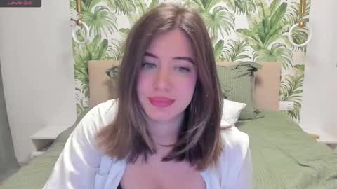 Snapshot of alicetuker chatting on 11/09/25, 03:43 Alice online show from 11/09/25, 03:43