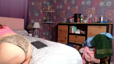 alicewetsquirt online show from 06/06/26, 11:42
