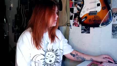 Alice online show from 12/02/24, 01:46