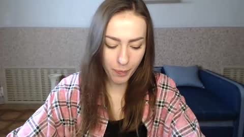 Snapshot of alicewonderful22 chatting on 01/05/25, 12:31 Alice online show from 01/05/25, 12:31