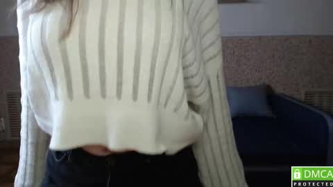 Snapshot of alicewonderful22 chatting on 01/10/25, 06:31 Alice online show from 01/10/25, 06:31