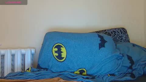 Snapshot of alicewoolfy chatting on 09/08/25, 08:19 AliceWoolfy online show from 09/08/25, 08:19