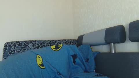 Snapshot of alicewoolfy chatting on 09/15/25, 02:33 AliceWoolfy online show from 09/15/25, 02:33