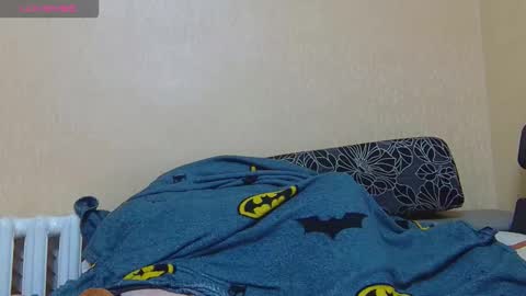 Snapshot of alicewoolfy chatting on 11/11/25, 11:16 AliceWoolfy online show from 11/11/25, 11:16