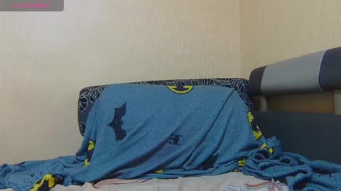 Snapshot of alicewoolfy chatting on 04/04/26, 07:33 AliceWoolfy online show from 04/04/26, 07:33