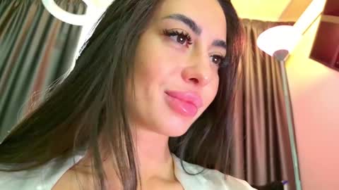 Snapshot of alicexsquirt chatting on 02/06/25, 08:18 Alice online show from 02/06/25, 08:18