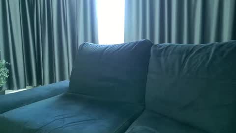 Snapshot of alicexsquirt chatting on 03/06/25, 09:14 Alice online show from 03/06/25, 09:14