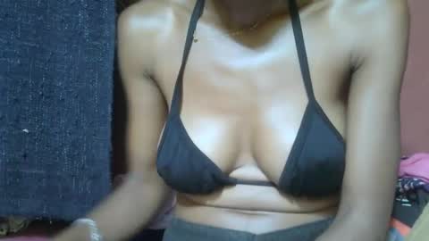 Snapshot of alicia253177 chatting on 02/08/25, 07:59 alicia253177 online show from 02/08/25, 07:59