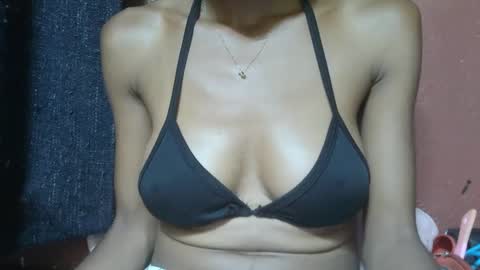 Snapshot of alicia253177 chatting on 02/11/25, 12:58 alicia253177 online show from 02/11/25, 12:58