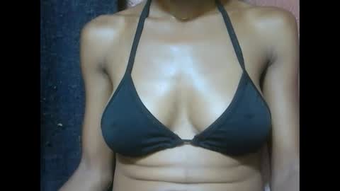 Snapshot of alicia253177 chatting on 02/17/25, 03:36 alicia253177 online show from 02/17/25, 03:36