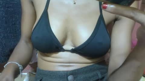 Snapshot of alicia253177 chatting on 03/03/25, 06:37 alicia253177 online show from 03/03/25, 06:37