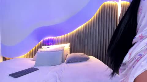 Alice online show from 02/27/25, 03:47