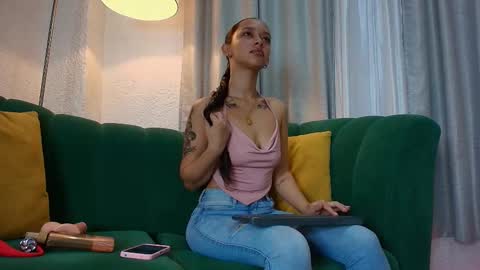 Salome online show from 03/05/25, 12:44