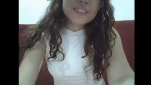 Snapshot of alicia_axiom chatting on 04/11/26, 10:58 alicia_axiom online show from 04/11/26, 10:58