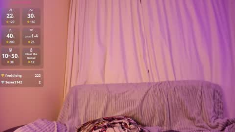 Alicia online show from 02/28/25, 11:12