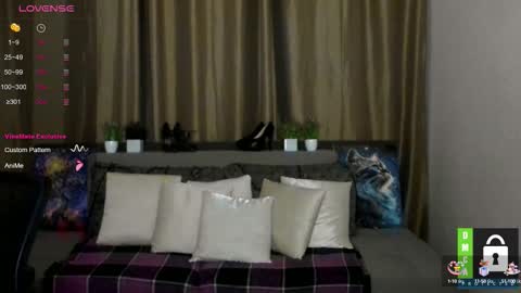 Snapshot of alicia_folow chatting on 10/05/25, 05:22 Alicia online show from 10/05/25, 05:22