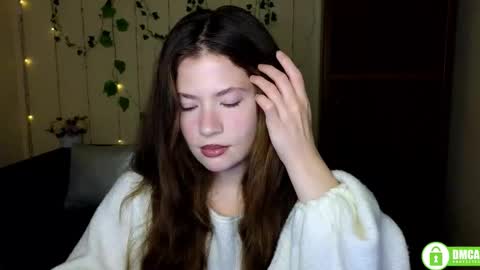 Snapshot of alicia_folow chatting on 11/20/25, 12:16 Alicia online show from 11/20/25, 12:16