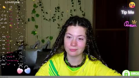 Snapshot of alicia_folow chatting on 02/19/26, 07:04 Alicia online show from 02/19/26, 07:04