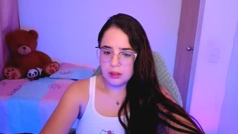 Snapshot of alicia_hotxx chatting on 03/21/26, 09:58 alison online show from 03/21/26, 09:58