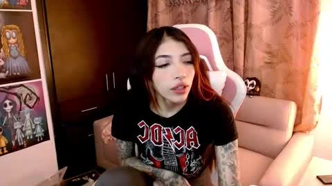 ALICIA  online show from 03/10/25, 03:34